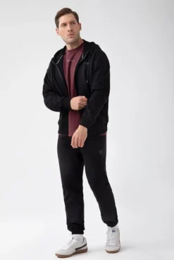 Trec Wear NOWOŚĆ Czarna bluza rozpinana męska TW BASIC HOODIE ZIP 182 M BLACK