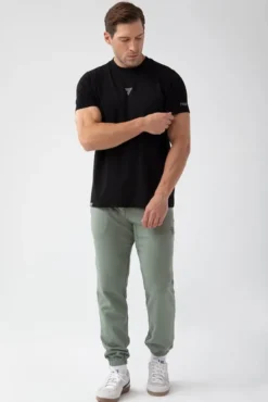 Trec Wear NOWOŚĆ Czarny T-shirt męski TW BASIC TSHIRT 181 M BLACK